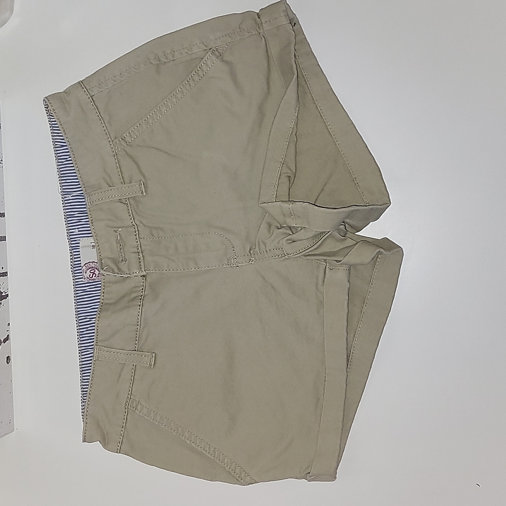 SO Chino shortie shorts in tan sz 1